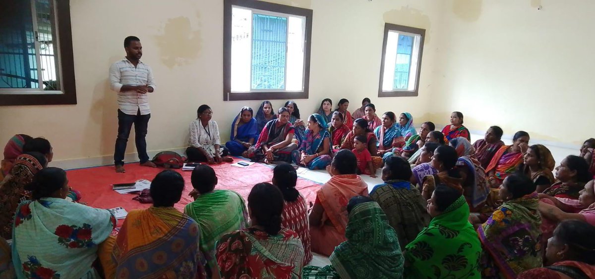 YCDAOdisha's tweet photo. 🚜 Exciting developments in Bolangir! The APC project is partnering with local farmers to double their income through innovative interventions. Stay tuned for updates on this journey toward sustainable growth! 🌾 #APCProject #Bolangir #Farmers #Agriculture https://t.co/Bjn1Zu4jLa