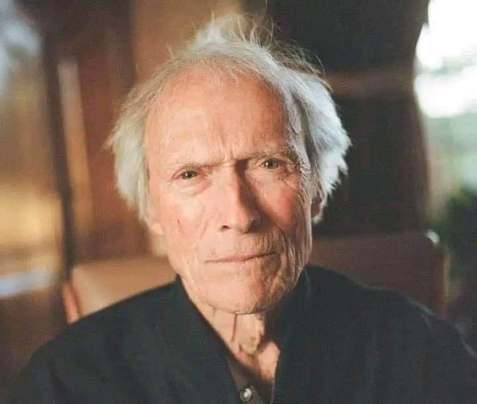 “ Ne cherchez pas le luxe dans les montres ou les bracelets, ne le cherchez pas dans les manoirs ou les voiliers; le luxe c'est des rires et des amis, le luxe c'est de ne pas être malade, le luxe c'est la pluie sur le visage, le luxe c'est des câlins et des bisous. 

Ne cherchez