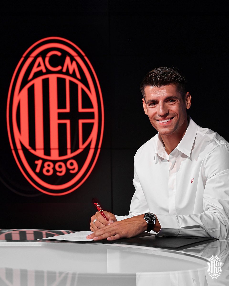 acmilan's tweet photo. The deal is sealed ✍️ 

#DNACMilan #SempreMilan https://t.co/1E1NTJjpIf