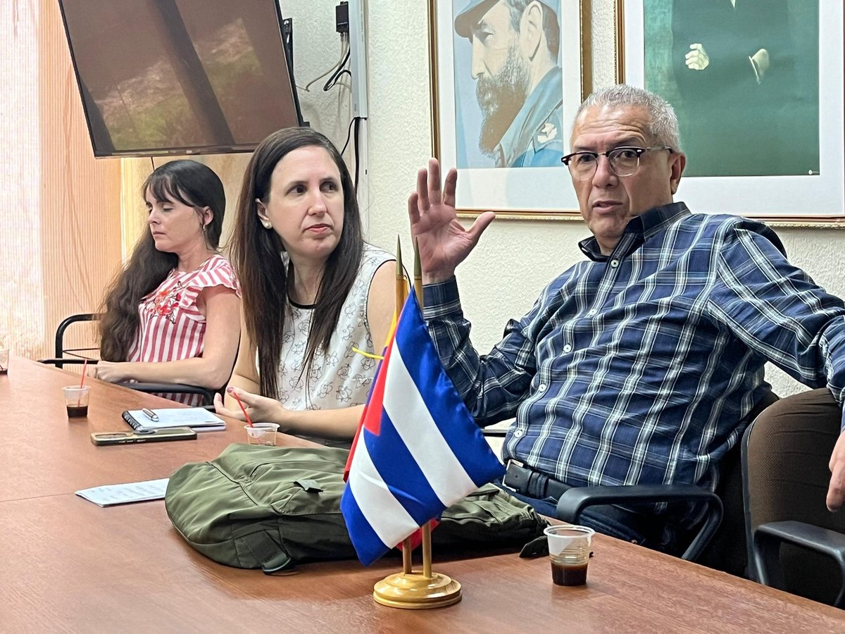 Con Cuba Fidelidad tweet media