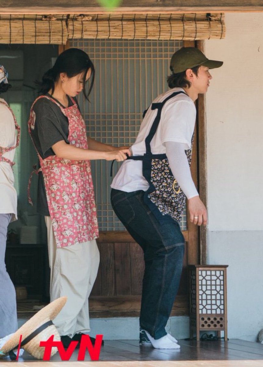 김진영 걸을때 기본자세 이거잔슴