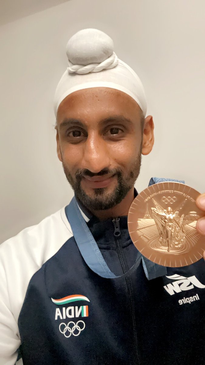 Mandeep Singh tweet media