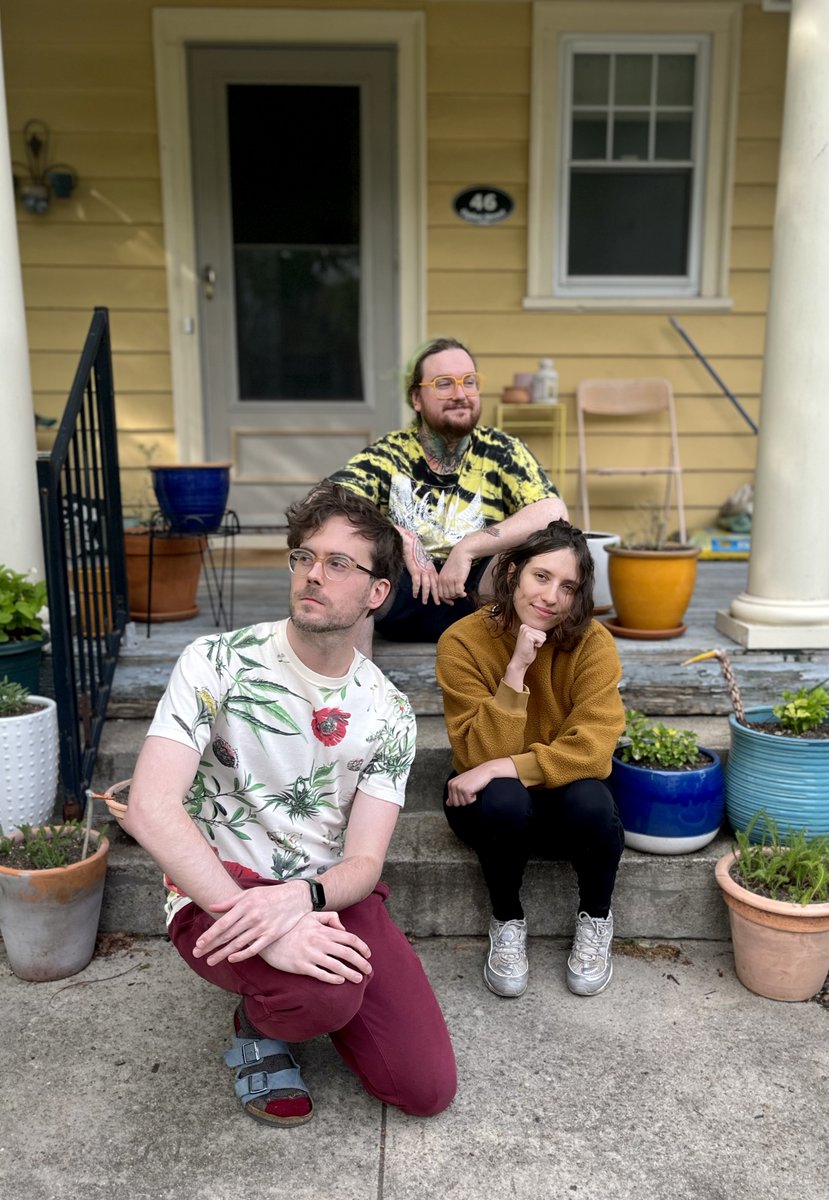 OUT NOW 
keepsakeFM by <a href="/galenwctipton/">galen tipton AKA dj galen AKA recovery girl</a> &amp; <a href="/hollywaxwing/">Holly Waxwing</a> 

ft. <a href="/DianaStarshine/">🔮✶.🫧diana st🌟rshine🧚‍♂️☔️ 🦋</a> 
<a href="/3stl_e/">100 estles</a> 
<a href="/tunadisplay/">TUNADISPLAY</a> 
<a href="/ApuNanu/">Apu Nanu</a> 
Ari Liola

cover art by Emma Roulette

genre:
pastoral baby soft brainscratch fairy pop