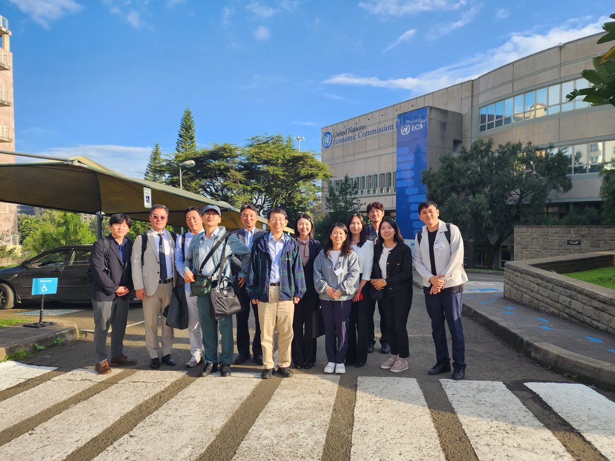 The President of KOFIH hosted a meeting at the ECA in Ethiopia, where the African representative and decision-makers from HQ gathered to discuss collaboration strategies and plans for Africa.