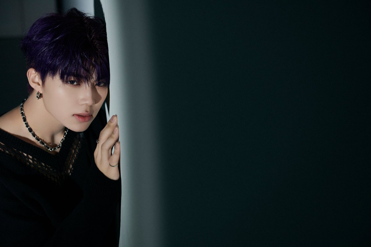 ZB1_official's tweet image. ZEROBASEONE The 4th Mini Album

𝐂𝐈𝐍𝐄𝐌𝐀
𝐏𝐀𝐑𝐀𝐃𝐈𝐒𝐄

Concept Photo BAD ver.
#PARKGUNWOOK #박건욱

2024.08.26 18:00 (KST)

#ZEROBASEONE #ZB1 #제로베이스원
#CINEMA_PARADISE
#GOODSOBAD #ZEROBASEONE_GOODSOBAD