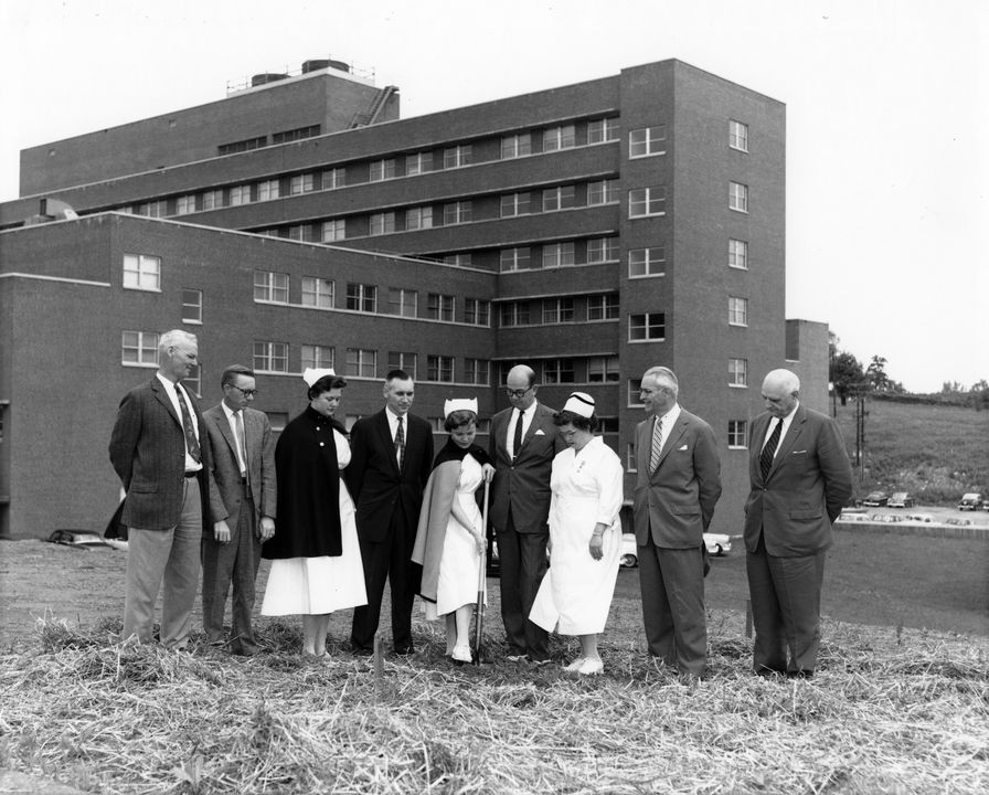 ut_medical's tweet photo. 🎉Today we celebrate our 68th Anniversary!!! 🎉  For 6+ decades, we've had the honor &amp; privilege of serving the wonderful people of East Tennessee. THANK YOU! As we look ahead, we remain committed to advancing health care &amp; continuing to serve with compassion and excellence. https://t.co/wPuvCTgVor
