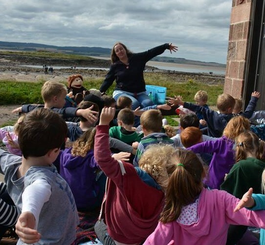 DUThingsToDo's tweet image. Join storyteller, Elizabeth Baker, for a whole host of stories and legends from some of the different countries where the wonderful plants in the Botanic Garden grow on Thursday 22 August.

Drop-in sessions run between 11am and 3pm and are suitable for all ages.

#lovedurham