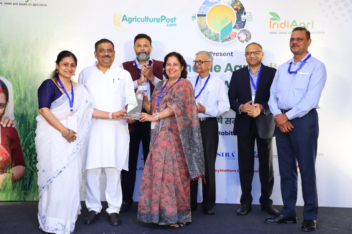 Indiagri's tweet image. #SustainableAgriSummitAwards2024

Congratulations to S M Sehgal Foundation on winning the Community Engagement &amp;amp; Social Impact Award for contributing towards community development &amp;amp; social equity. 

@smsehgalfdn 

#SustainableAgriculture #FarmingforFuture