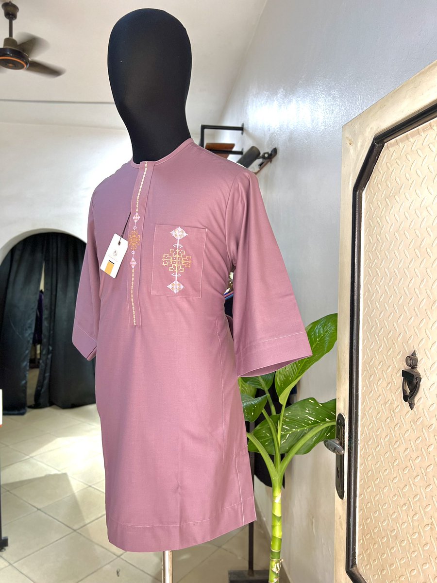 DOCFITs's tweet photo. For kings only
👑 👑 

https://t.co/dwwp4R7Xej

24hour Delivery Now available within Abuja. 
Worldwide Doorstep Delivery 🚚 📦 https://t.co/0KYLnPY9mZ