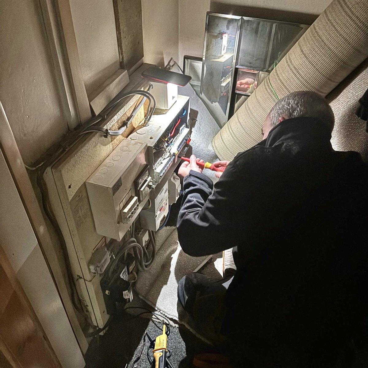 Current situation: tackling the complexities so you don’t have to! 🪛

Enjoy effortless property management and swift repairs with Quinnergy’s Property Maintenance Packages 💚

quinnergy.co.uk

#Electrician #PropertyManagement