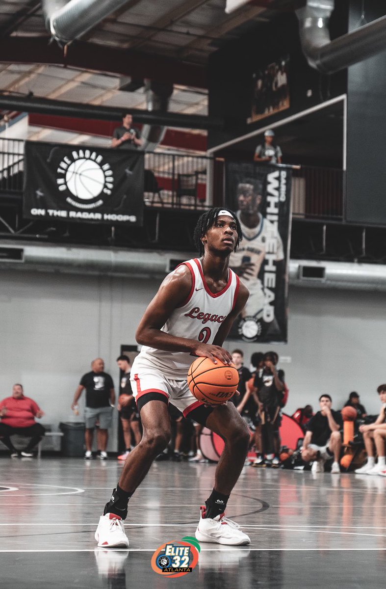 Big birthday shoutout to our guy <a href="/camjames_34/">Cameron James</a> 🔴⚫️⚪️ 2️⃣