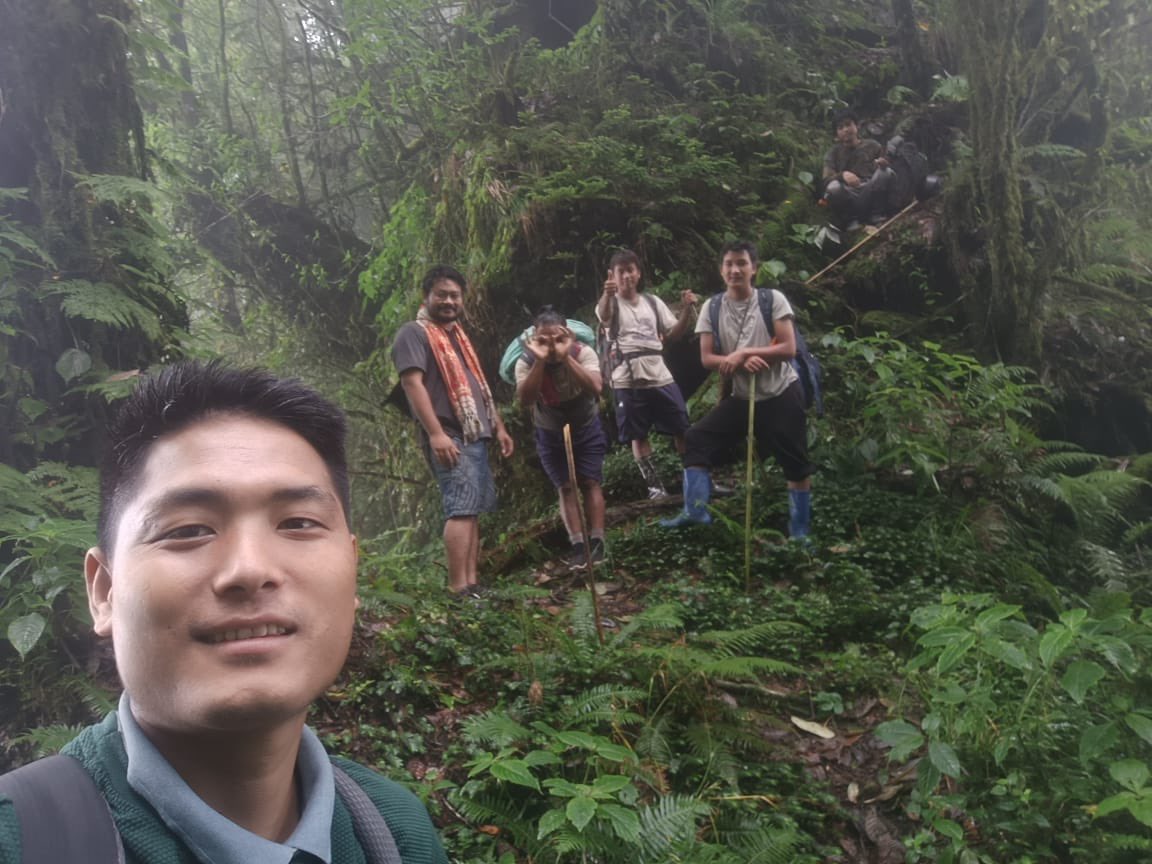 AtreeSiang's tweet photo. Celebrating International Indigenous Peoples at ATREE-Siang! Proud of our passionate indigenous youths leading biodiversity conservation in the Siang. As future conservation leaders, they're working with their communities to protect the 90% of forests beyond protected areas. https://t.co/tk2qKpfJTP