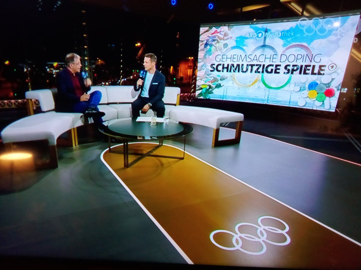 adorebasque tweet media