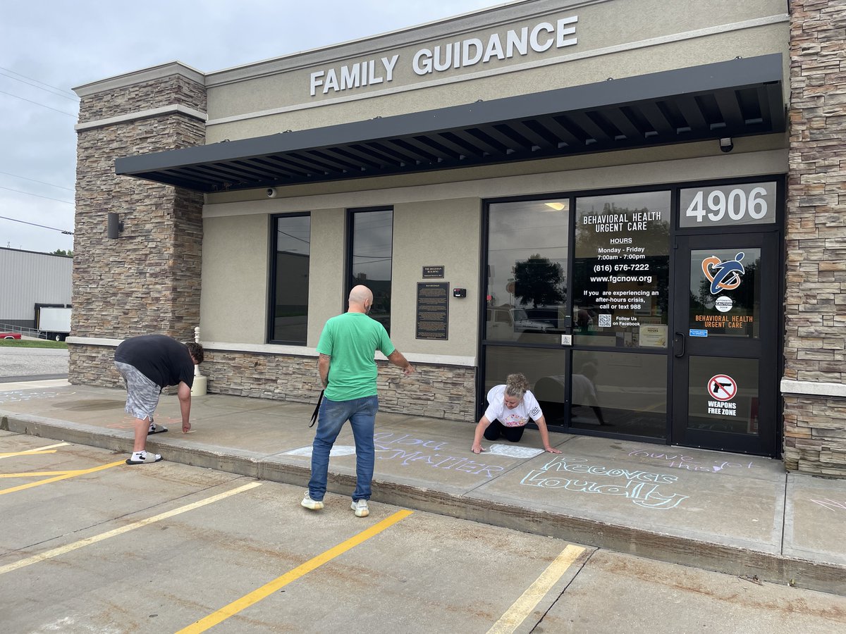 FGCnow's tweet photo. Thrilled to have partnered with Youth Alliance during Substance Use Prevention Week at our FGC Behavioral Health Urgent Care!
Together, we engaged in meaningful conversations &amp; shared positive mental health messages. https://t.co/7EbOQ3uohx
