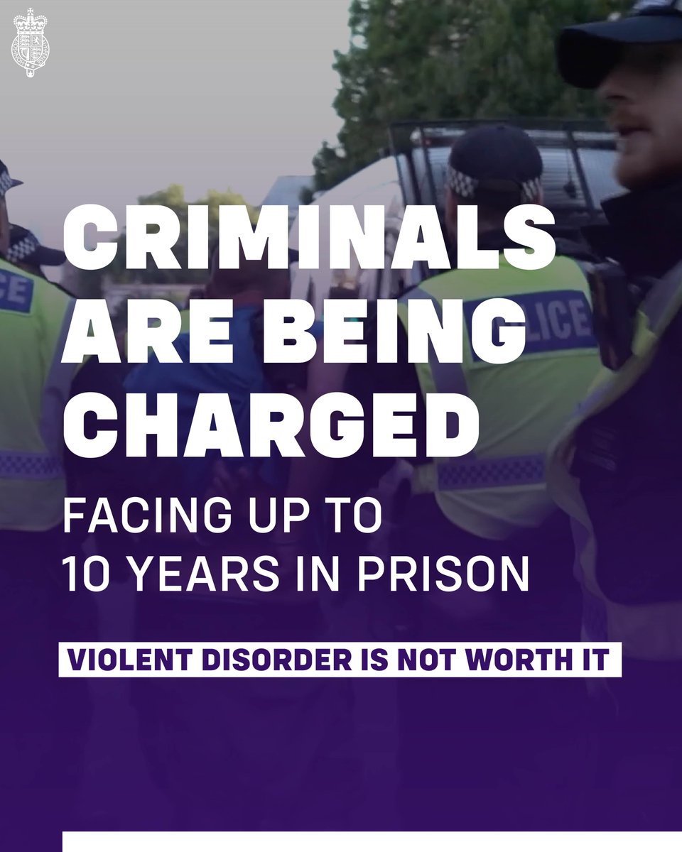 ukhomeoffice's tweet photo. Violent disorder isn't patriotic - it's criminal.

If you commit criminal acts on the streets, you will face justice. https://t.co/3rrnpXcdcT