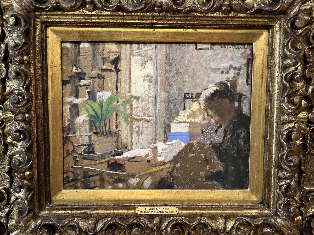 Ediuard VUILLARD (1868-1940)
Mme Vuillard cousant 
⁦<a href="/museepontaven/">Musée de Pont-Aven</a>⁩
