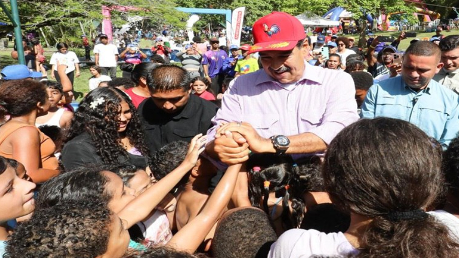 📢Gobierno nacional inaugura diez parques ecológicos en varios estados del país. La vicepresidenta Ejecutiva, Delcy Rodríguez, comentó que es parte del programa del buen vivir que impulsa el Gobierno.

#Aragua #HastaProntoX