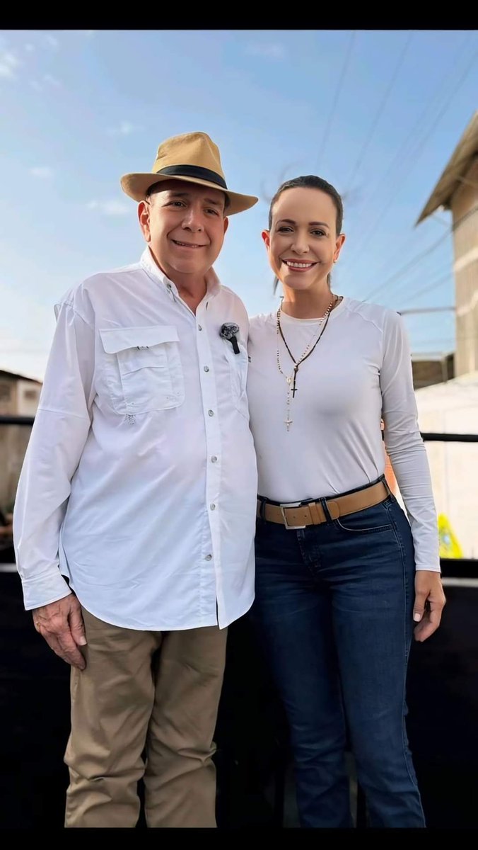 Rincon001A's tweet image. De 1 a 10 cuánto los apoyas ?