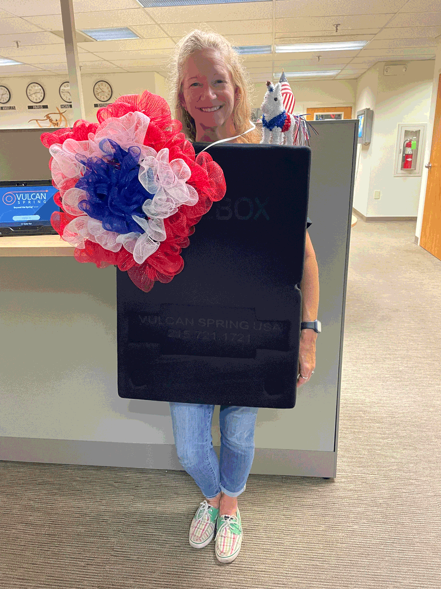 VulcanSpring's tweet image. Vulcan's very own Sue showing off her PULLBOX® pride!

From Point-of-Purchase security to retail product positioning and more, the PULLBOX® line is your go-to for all things secure and stylish. bit.ly/3MjVIBn

#SecuritySolutions #RetailDisplay #MadeInUSA #VulcanSpring
