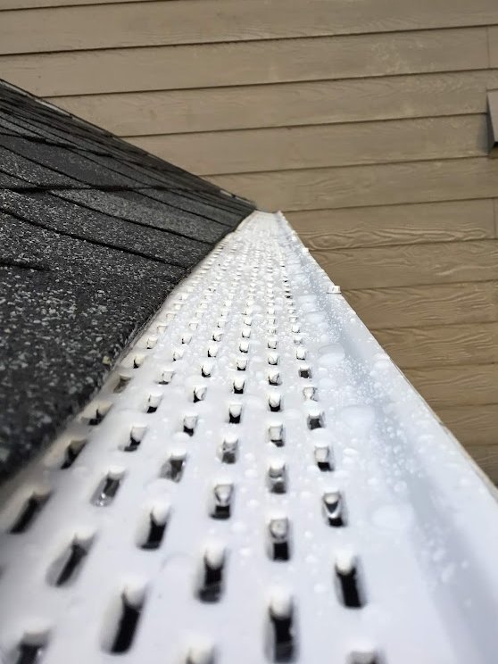 PortlandGutter's tweet image. Guard Your Gutters Before the Rain Hits!
🍂 Protect your home with our high-quality gutter protection system and avoid the hassle of frequent cleanings and repairs.
Call Portland Oregon Gutter Service at (503) 575-7267 for your discount and free consultation!