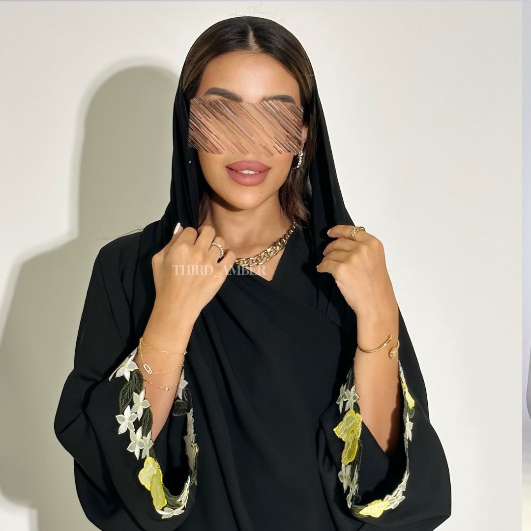 third_amber's tweet image. عباية الجامعه 
رمز العباية فالموقع : #123 
سعر العباية : 299 ريال 

التفاصيل :
عباية قماش إنترنت أسود سواد جميل ،
القصة نص كلوش بتطريز على الأكمام 🍋🌻 ، تطريز صيفي جذاب وأنيق
ملحقات العباية : طرحة مطرزة

th-amber.com/ePBnQqp