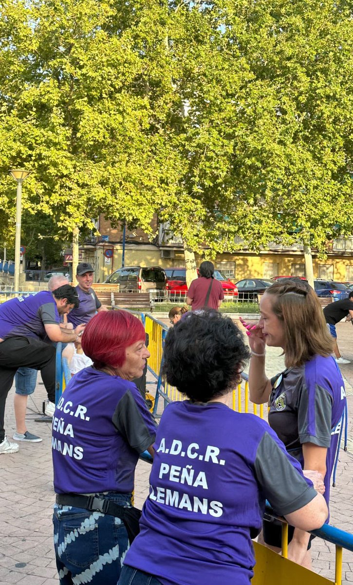 🎉 FIESTAS
Hoy arrancan las Fiestas de Butarque y con ellas las actividades de las peñas.
El Primer Teniente Alcalde y Portavoz de #ULEG <a href="/CarlosULEG/">Carlos Delgado Pulido</a> ha acompañado esta tarde al <a href="/adcr_lemans/">ADCR Lemans</a>.
#Uleg #Leganés #SentimosLeganés #FiestasButarque24