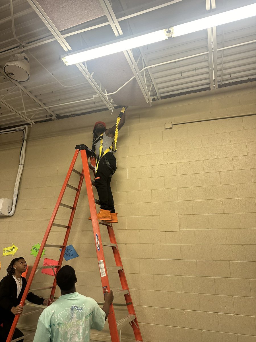 Harold White tweet media