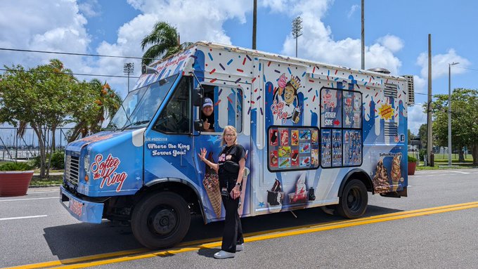 Cool Off with Free Ice Cream! 🍦 @fetishcon https://t.co/0k9JhLm6zx<a class="tags" href="/tag/fetishcon">@fetishcon</a>