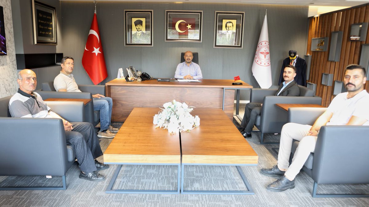 drhalilnacar's tweet photo. MHP Yüreğir İlçe Teşkilat Başkanı Sayın Selim Anlı'yı, beraberindekilerle misafir ettik.

Nazik ziyaretleri için teşekkür ediyorum.

@SelimAnli01
@MhpYuregir_ilce https://t.co/sSSkwAlywI