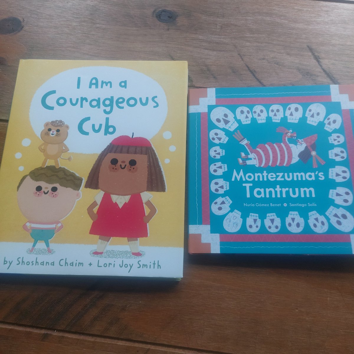 PaulWat5's tweet photo. #PicturebookJoy means new books! https://t.co/ZrXlihaopN
