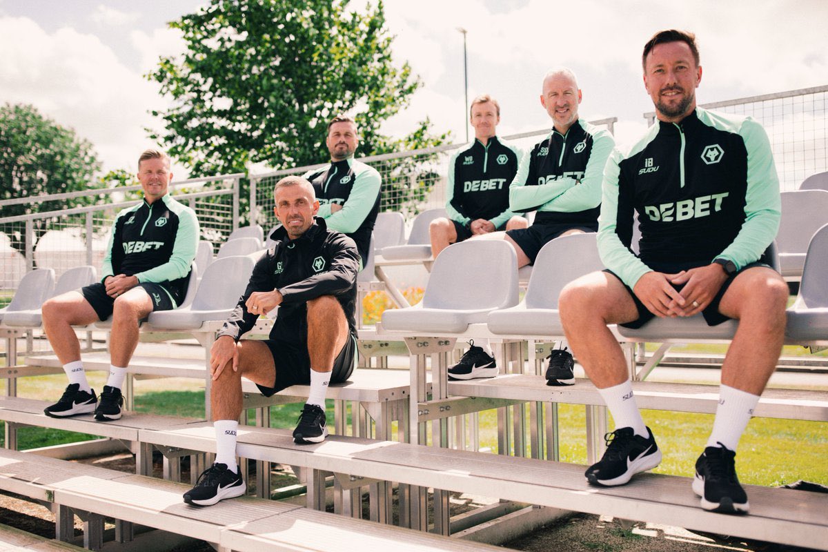 FabrizioRomano's tweet photo. 🟠🐺 Gary O’Neil and his backroom staff have all signed new long term deal at Wolves until June 2027. https://t.co/AYTTFGsJhz