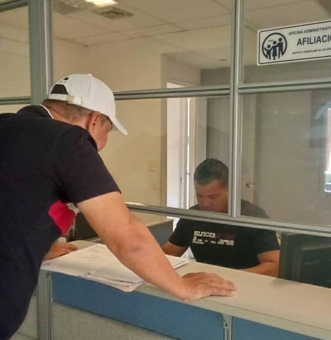 #9Agos || El Personal de afiliación de la <a href="/oamativss/">IVSS MATURIN</a> culminan la semana realizando Atención y Asesoría a nuestros usuarios en materia de trámites que se realizan ante ese departamento.
#PorUnSeguroMasSocial
#HastaProntoX
<a href="/NicolasMaduro/">Nicolás Maduro</a>
<a href="/delcyrodriguezv/">Delcy Rodríguez</a>
<a href="/MagaGutierrezV/">Magaly Gutiérrez Viña</a>
<a href="/Somosivss/">Instituto Venezolano de los Seguros Sociales</a>