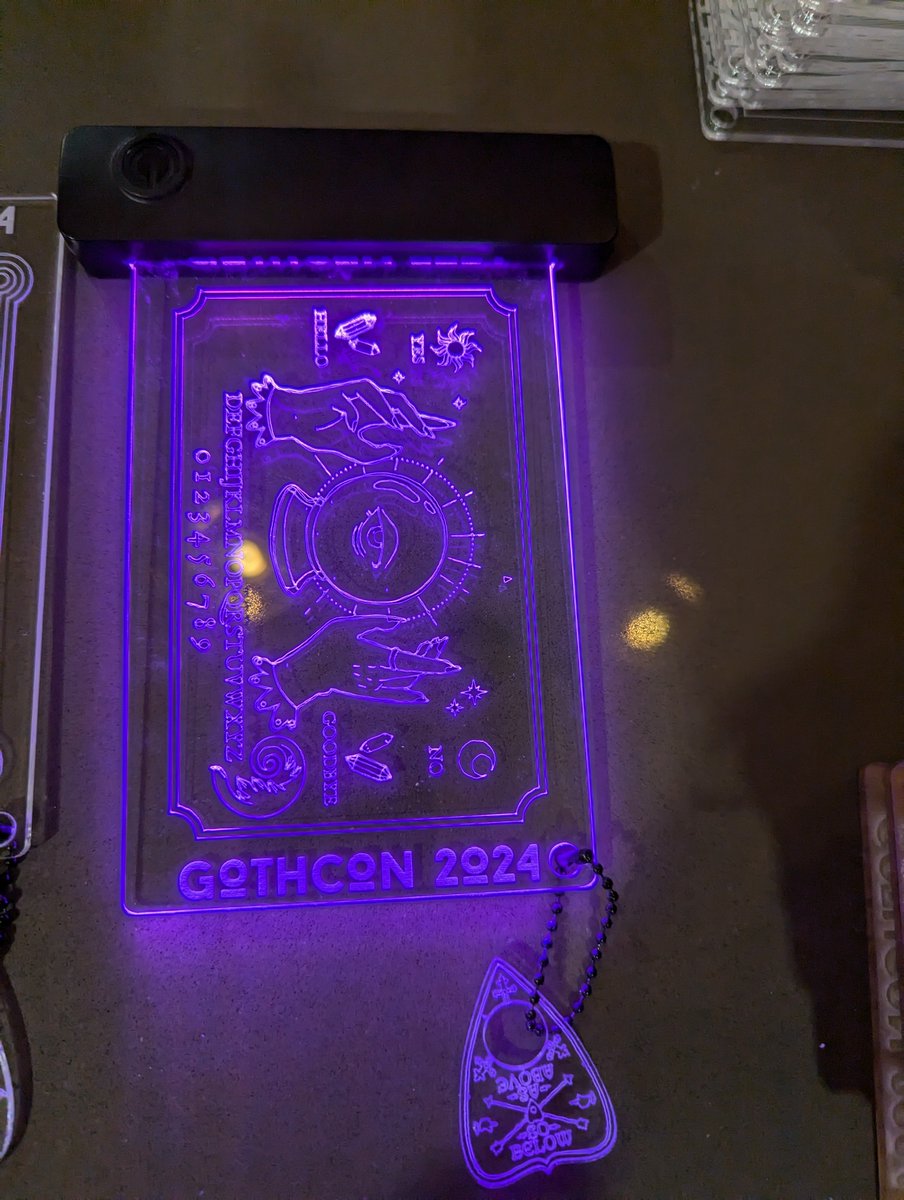 fishsupreme tweet media