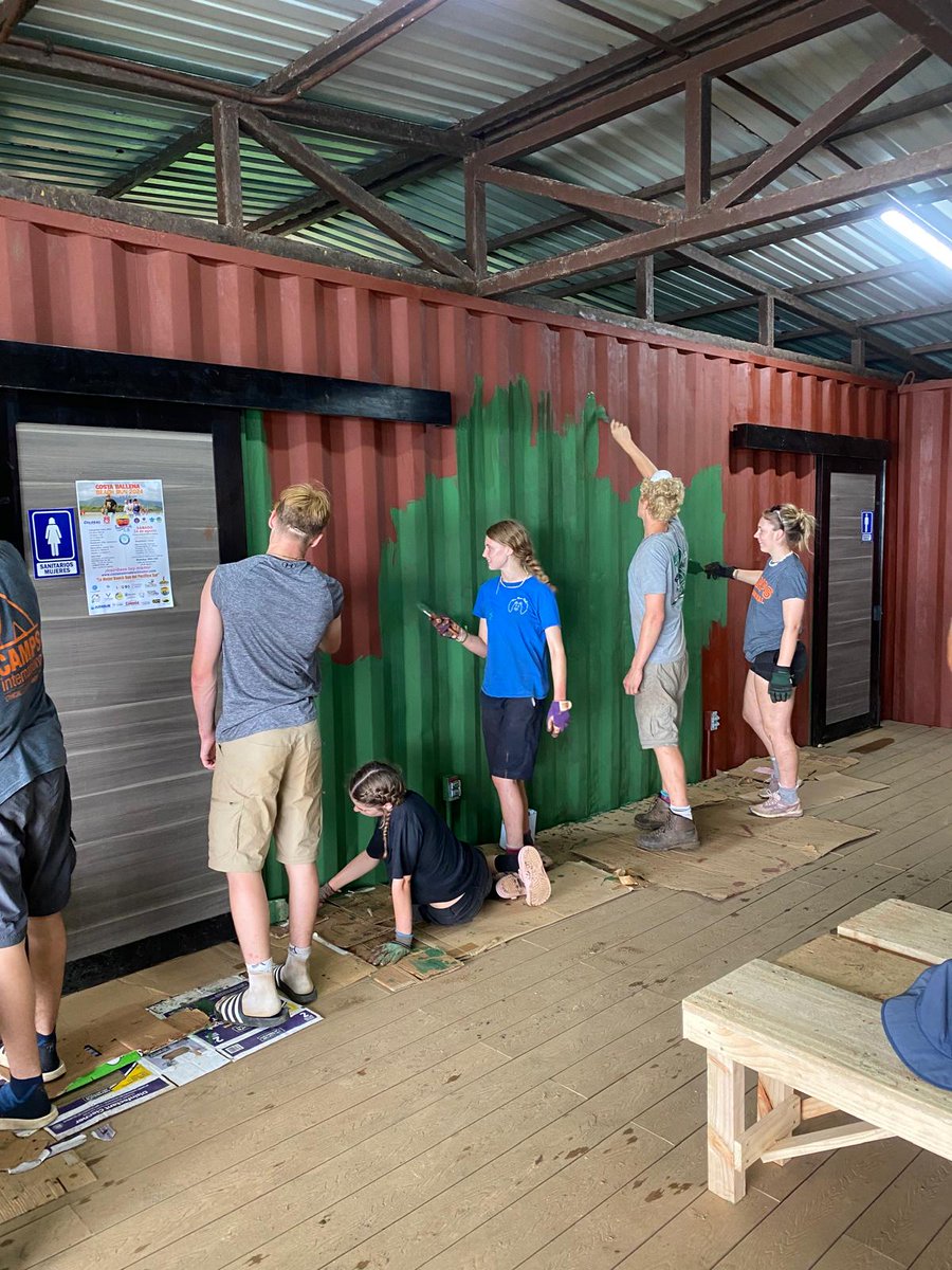 How can you make an impact in the global community today? #TeamMapache did it in #CampPIN by working in the building restoration project at the National Park facilities. 🙌

<a href="/CampsInt/">Camps International</a>