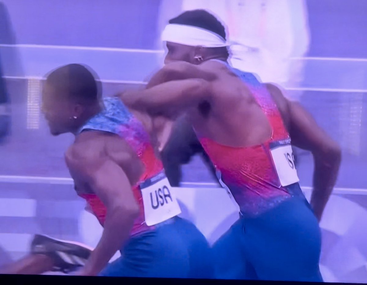 itzbfitz's tweet image. SMH. Passing method aside,
My take is that substitutes should only be inserted on the first or fourth legs, where they only have to worry about 1 thing, rather than both passing and receiving

Maybe someday we’ll figure out how to minimize the risk factors 💡 It’s not that hard