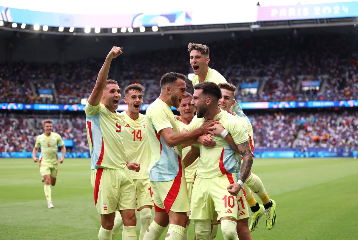 centregoals's tweet photo. 🇪🇦🥇OFFICIAL: SPAIN DEFEAT FRANCE TO WIN GOLD IN MEN’S OLYMPIC FOOTBALL! 

🏆 EURO 2024 champions 
🏆 U-19 EURO 2024 champions 
🏆 U-19 Womens EURO 2024 champions 
🥈 U-21 EURO 2023 finalists 
🥇 U-23 Olympics winner https://t.co/WD6qLCZd5t