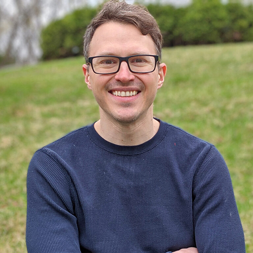 As the fall semester nears, we're thrilled to introduce Andrea Lopez Lang and Dave Henderson to our faculty. Learn more about these exceptional scientists, and join us in giving them a warm Wisconsin welcome! 

aos.wisc.edu/news/New%20Fac…

<a href="/alopezlang/">Dr. Andrea Lopez Lang</a> <a href="/Daveintheclouds/">David Henderson</a>