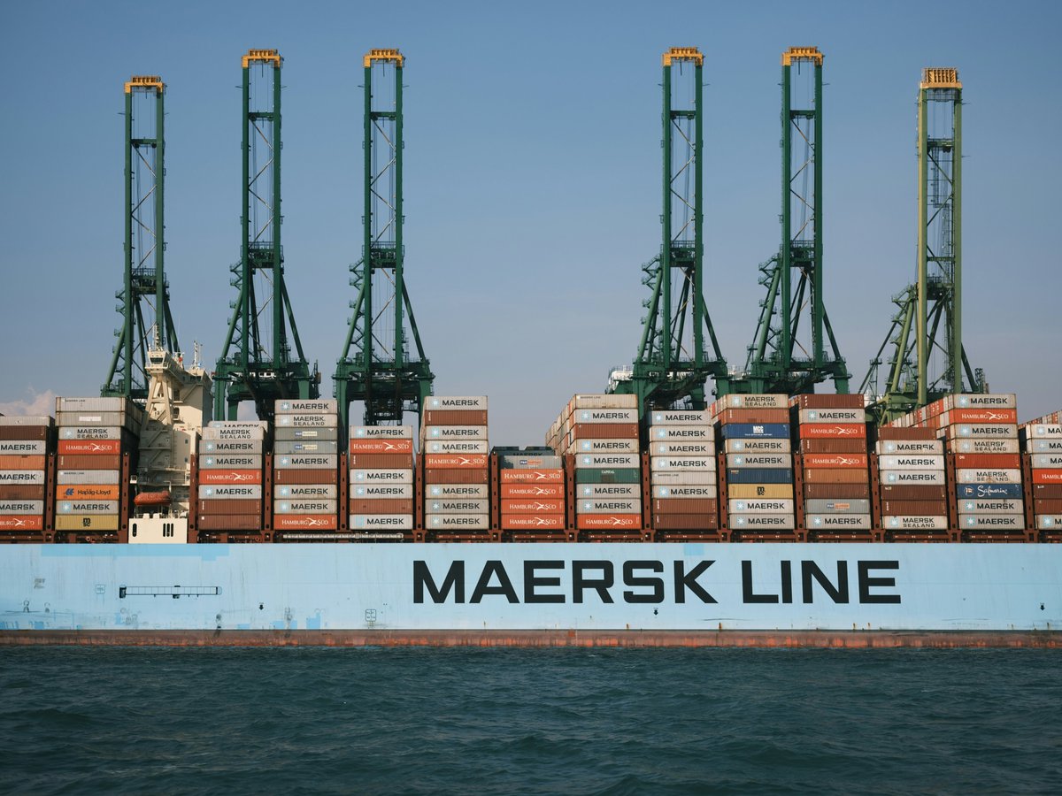 BorrowedProject's tweet photo. ~Decarbonising the have-to-abate sectors. Pt 2: Shipping~

2nd in our series on how we can decarbonise the “have-to-abate” sectors (#Steel #Cement #Aviation, Heavy duty #transportation #Chemicals &amp; #Shipping)

https://t.co/S3q6DKtJ66
/1 https://t.co/yn0S93biCR