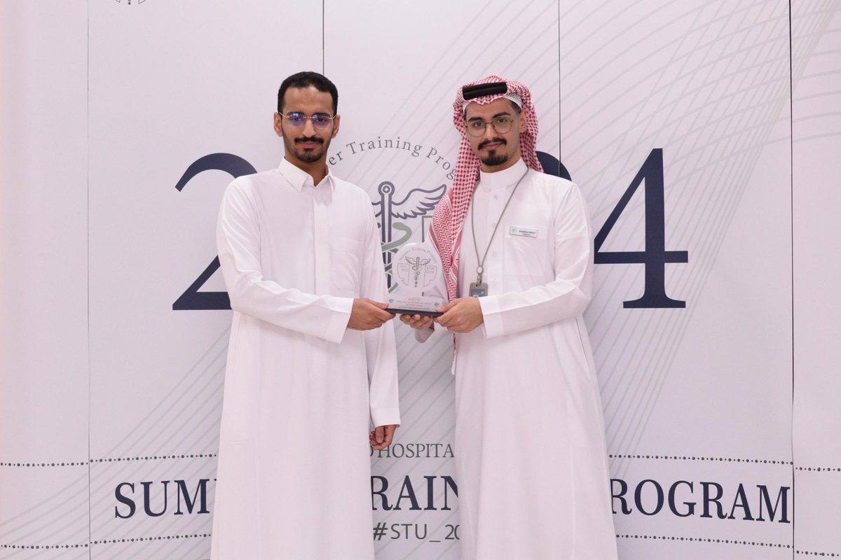 doclabsai's tweet image. كان لنا الشرف أن نكون أحد الرعاة للبرنامج التدريبي الصيفي لجامعة الإمام عبد الرحمن بن فيصل لعام 2024. نتطلع إلى دعم المزيد من المبادرات التعليمية التي تسهم في تطوير المهارات وفتح آفاق جديدة للشباب🙏🏻💙. 
#STP_2024 @STU_KFHU