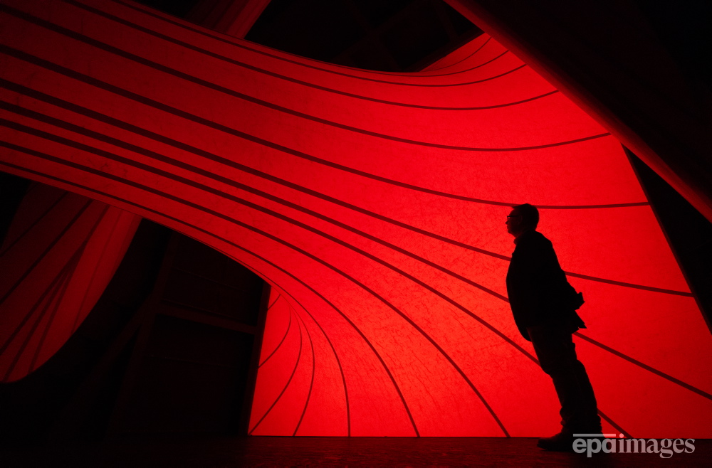 EPA_Images's tweet photo. A person stands in 'Sectional Body Preparing for Monadic Singularity' by British artist Anish Kapoor during a media preview for the exhibition 'Monadic Singularity' in Liverpool Cathedral. 📷️ EPA / Adam Vaughan

#anishkapoor #liverpool #cathedral #exhibition #epaimages https://t.co/TChkIdUY6g