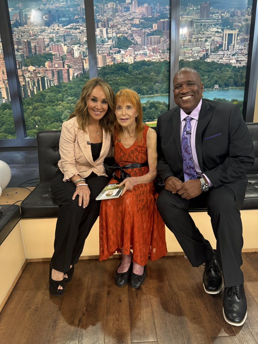 Curt Menefee tweet media