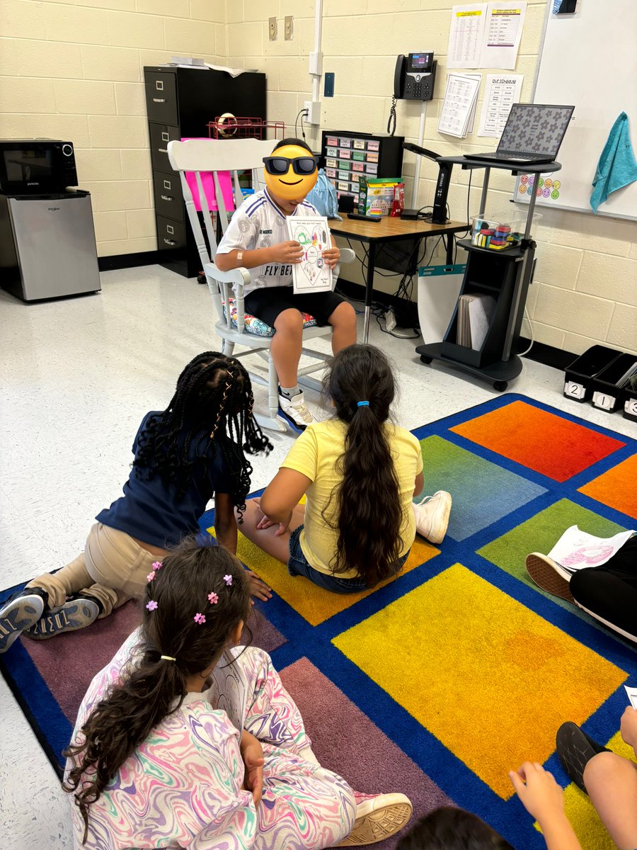 Dara Shippee tweet media