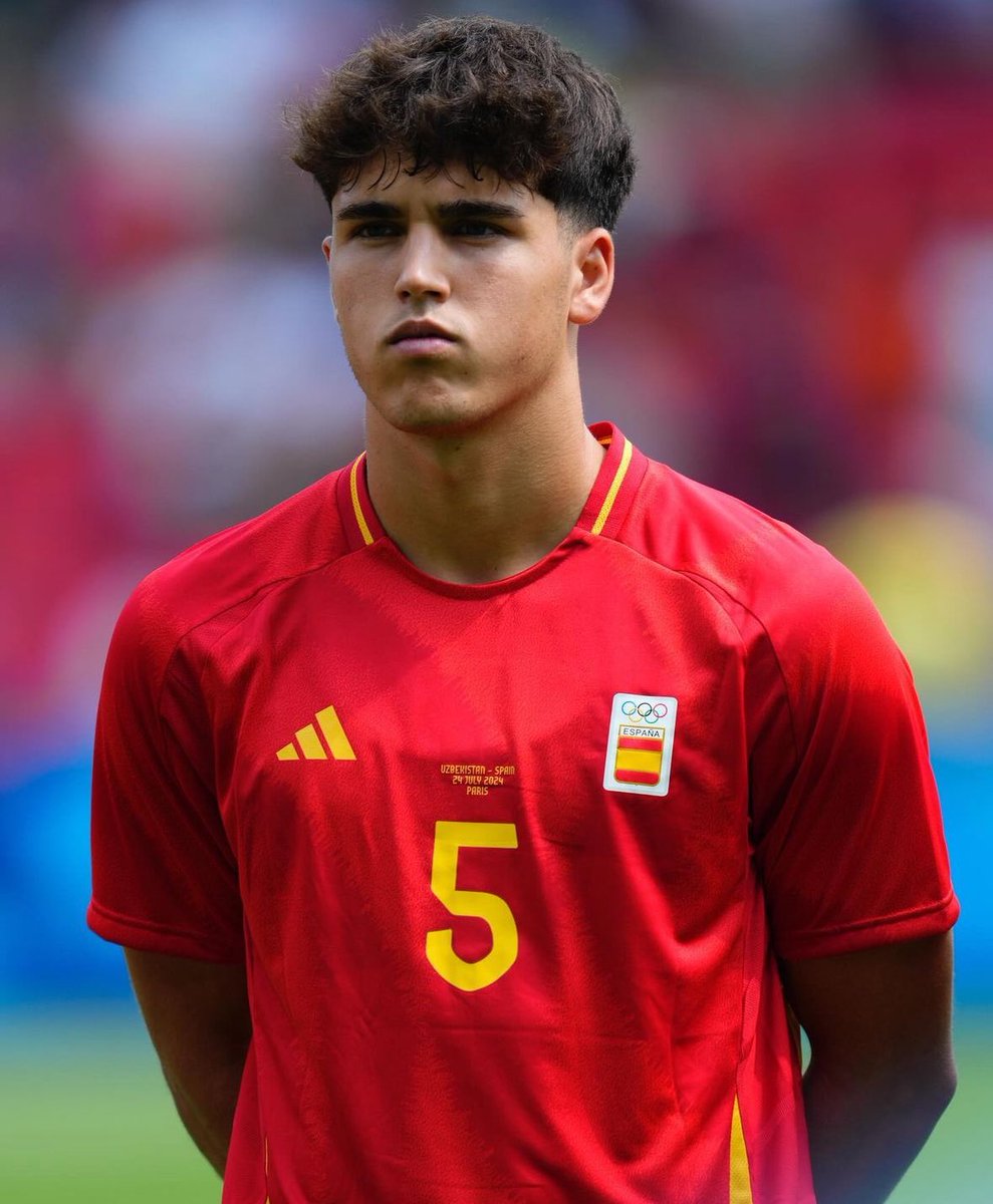 El único partido que perdió España en los juegos Olímpicos fue sin Pau Cubarsí en el 11. Menos mal era el problema. Que mamen polla, el Oro para casa