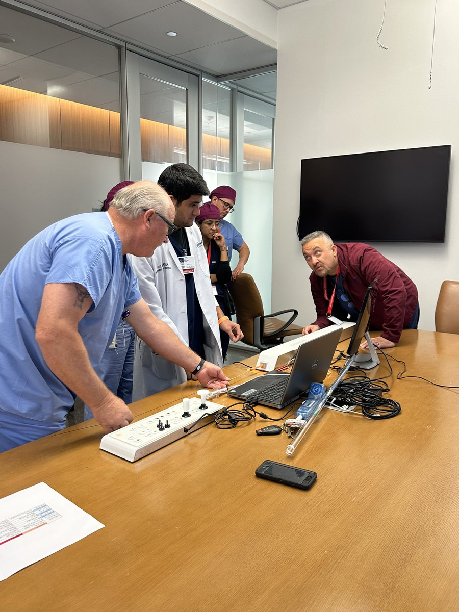 A thread 🧵 
 #CVBootCamp2024 Cardiology Track: 
Hands-on sessions for the day! 
Covering MCS, cath, #radialfirst , PPM/ICDs, #EchoFirst, &amp; anatomy of the heart ♥️ !  
#Cardiotwitter #ACCFIT 
(1/3)
