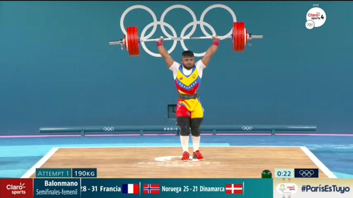 🇻🇪👏🏾 Keydomar Vallenilla levanta 190 kg en su primer envión.