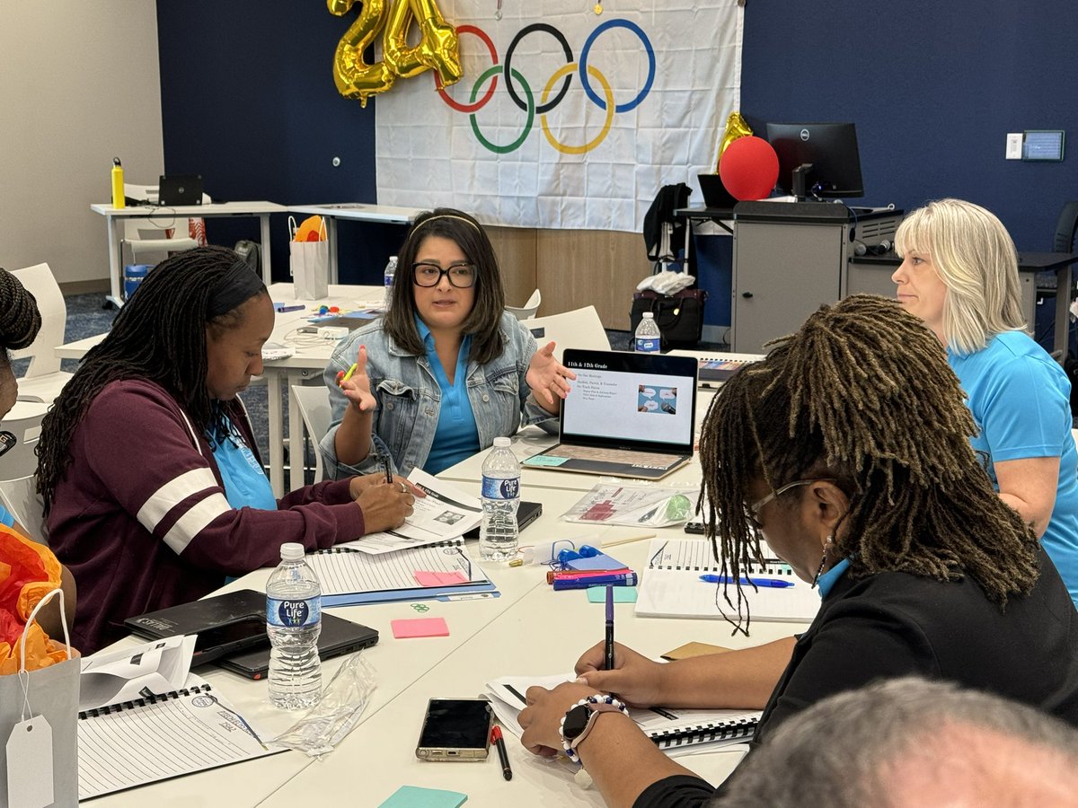 DISD_CollegeRdy's tweet photo. P-TECH/ECHS AP/Counselor Retreat was a success! 🌟An Impactful day, filled with team building &amp; PD, aimed at equipping campus leaders with the skills to support our scholars with achieving their postsecondary goals. Together, we're building brighter futures! #PTECH #EarlyCollege https://t.co/qw5hwl2RXL