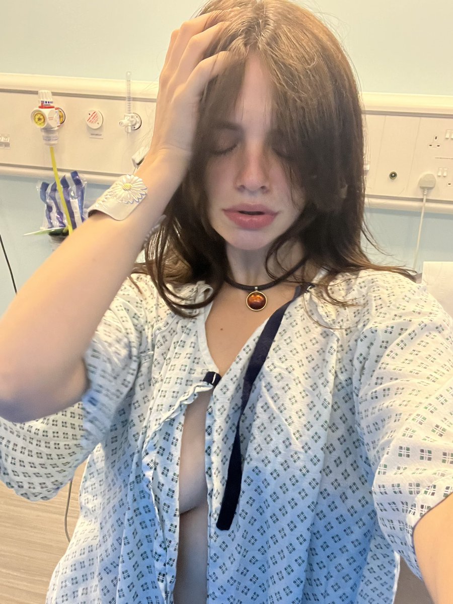 lispbiftatits's tweet image. Getting an ECG at the hospital. Dr has instructed me to remove my bra as well as my top. Bro doesn’t know he is about to see the most show stopping perky naturals. I fear he will be the one needing an ECG after this.