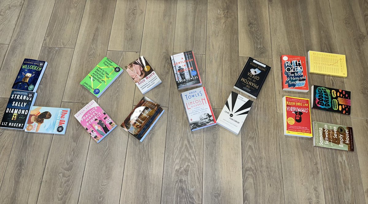 Happy #NationalBookLoversDay! Hope you are reading all the books you love 💕📖🐛