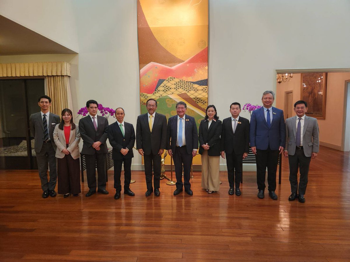 phumtham's tweet photo. ทานอาหารเย็น และร่วมหารือกับเอกอัครราชทูตญี่ปุ่น
ประจำประเทศไทย https://t.co/D0csQI0IZ1