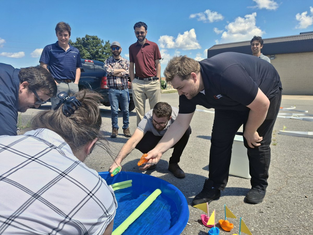 CallidusEng's tweet image. We believe in working hard and playing harder! 🎉 This week at our Kingston office, we took a break from our daily routines to celebrate our bi-annual office Olympics, and it was an absolute blast! 🏆

#OfficeOlympics #TeamBuilding #BuildingFun #BreakTime